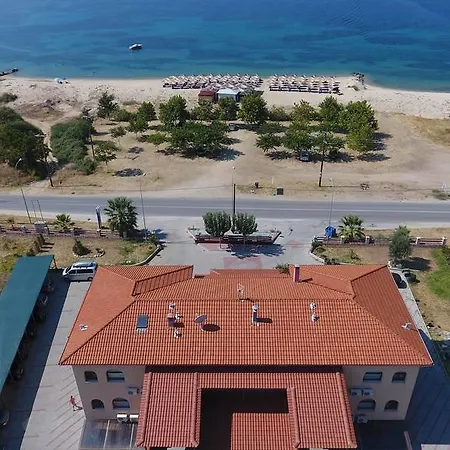 Hotel Anemos *